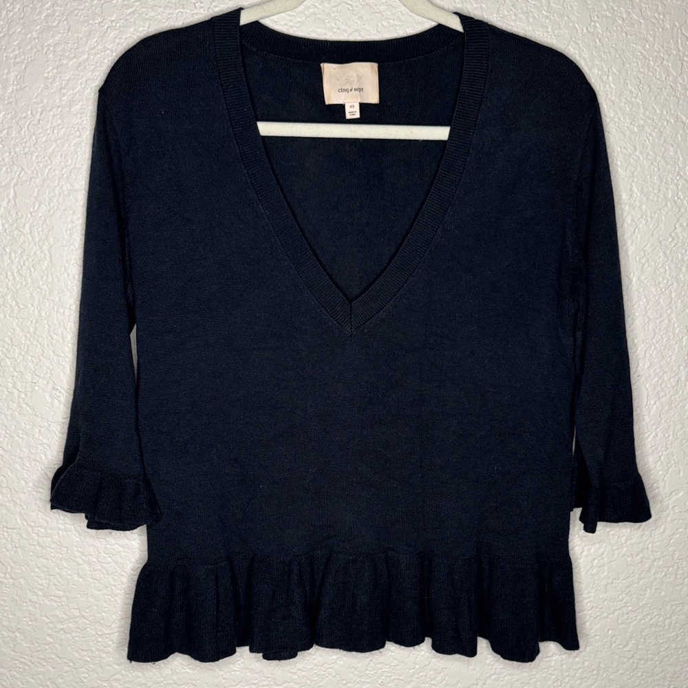Cinq a Sept Ariana Ruffle Hem 3/4 Sleeve Sweater Silk Cashmere XS Quiet Luxury - Picture 2 of 7